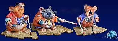 Three Blind Mice – Sculpture- Sculpture Porcelain
								 – 3-Dimensional
								 – Limited
								 – 
								3 1/4″ High